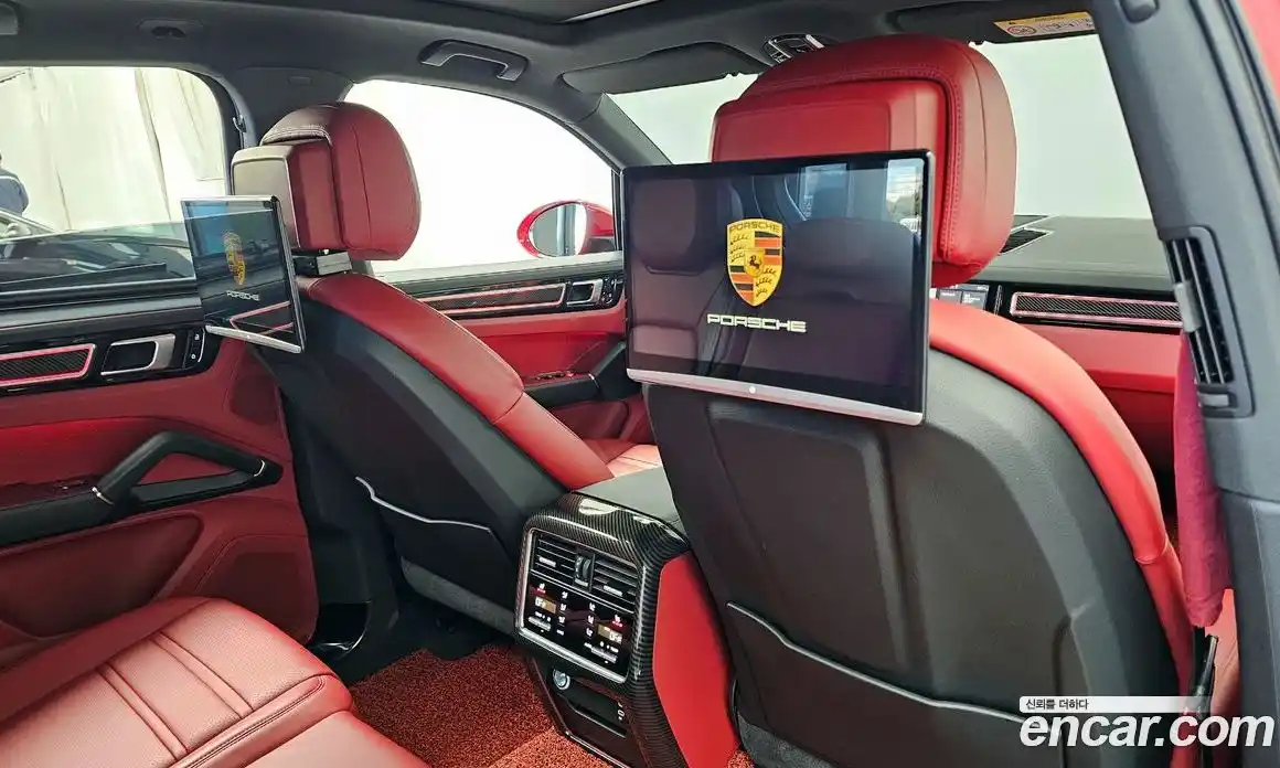 Porsche Cayenne 2021 3.0 Автомат в Москве № 164939, фото 12