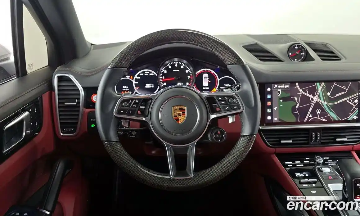 Porsche Cayenne 2023 3.0 Автомат в Москве № 164979, фото 4