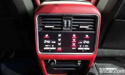 Porsche Cayenne 2023 3.0 Автомат в Москве № 164979, миниатюра 5