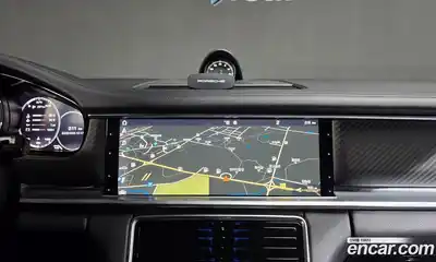 Porsche Panamera 2018 3.0 Автомат в Москве № 165464, миниатюра 11