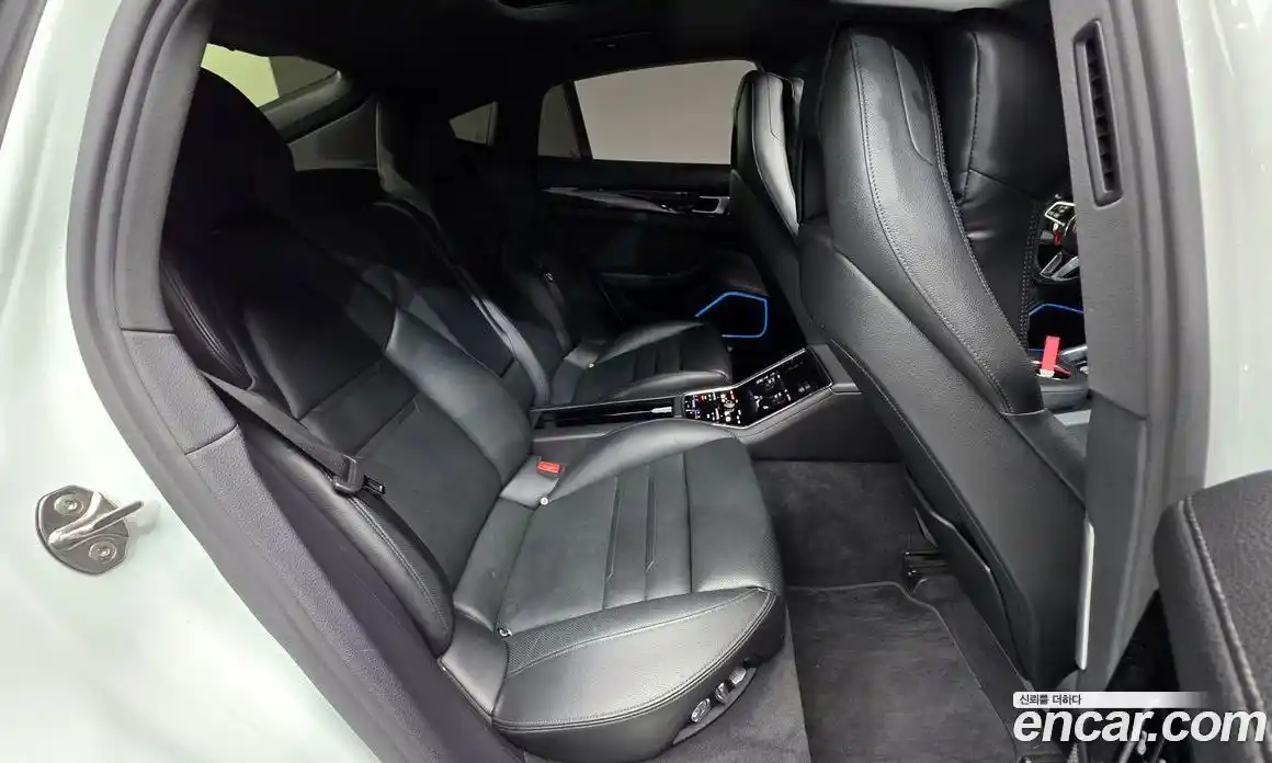 Porsche Panamera 2018 3.0 Автомат в Москве № 165464, фото 18