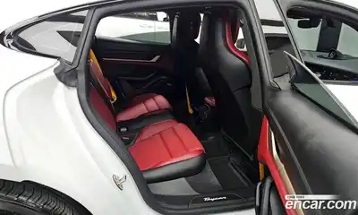 Porsche Taycan 2021 0.1 Автомат в Москве № 165490, миниатюра 11