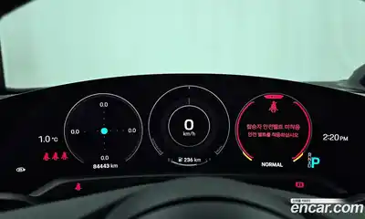 Porsche Taycan 2021 0.1 Автомат в Москве № 165490, миниатюра 4