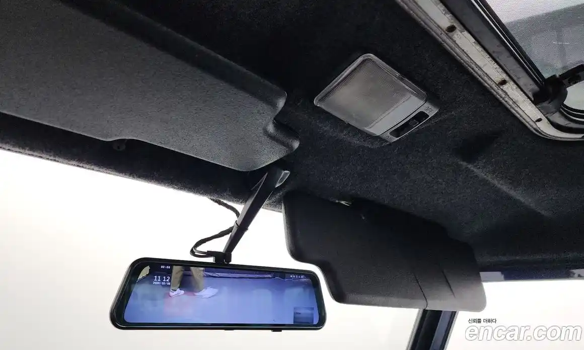 Land Rover Defender 2000 2.4 Механическая в Москве № 165965, фото 13