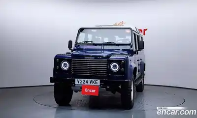 Land Rover Defender 2000 2.4 Механическая в Москве № 165965, миниатюра 2