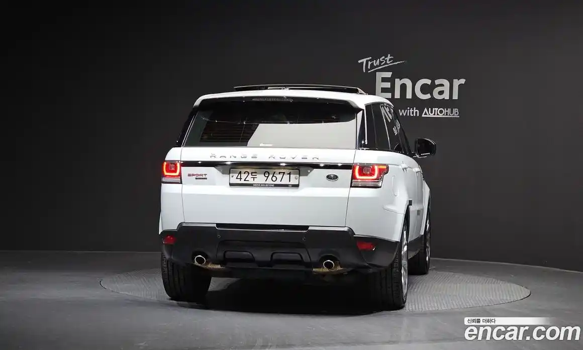 Land Rover Range-Rover Sport 2015 3.0 Автомат в Москве № 166420, фото 17