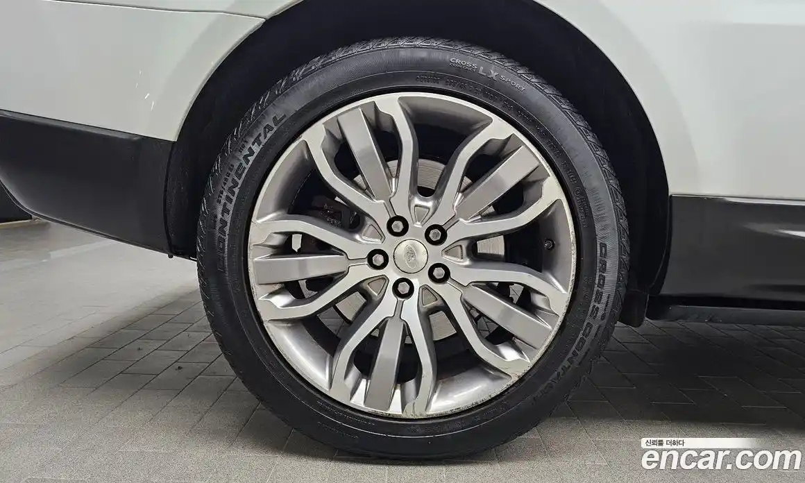 Land Rover Range-Rover Sport 2015 3.0 Автомат в Москве № 166420, фото 4