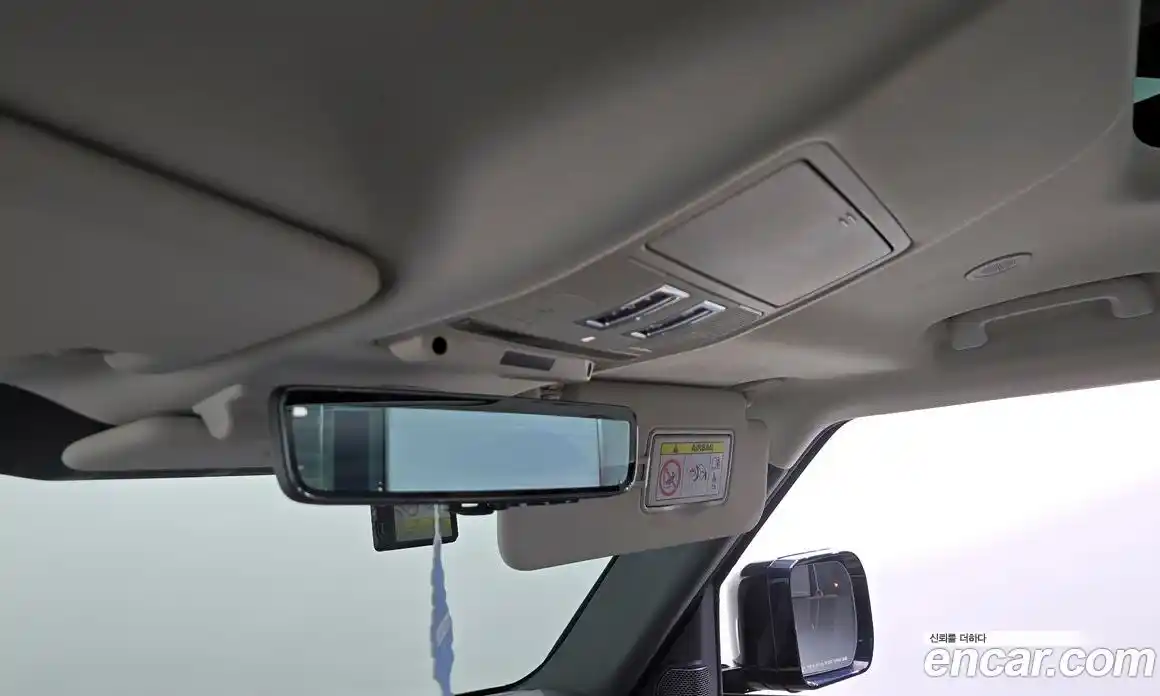 Land Rover Defender 2020 2.0 Автомат в Москве № 166561, фото 19