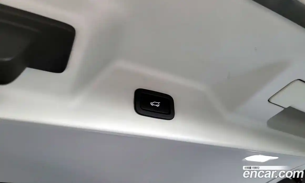 Land Rover Range-Rover 2016 4.4 Автомат в Москве № 166687, фото 11