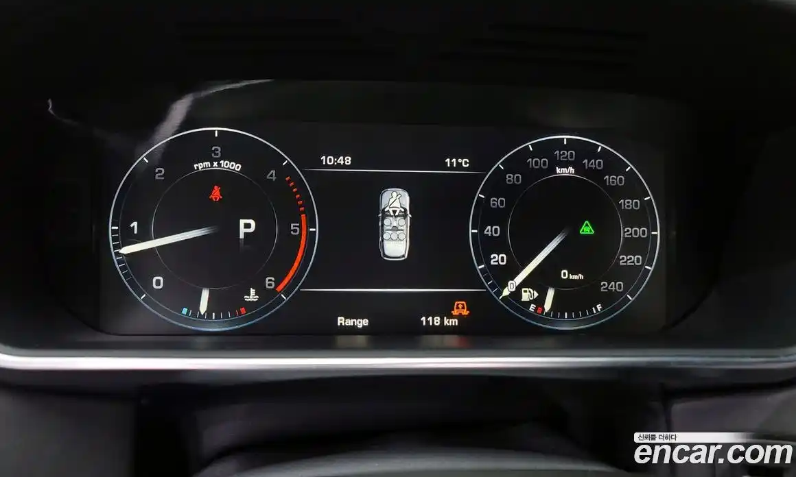 Land Rover Range-Rover 2016 4.4 Автомат в Москве № 166687, фото 15