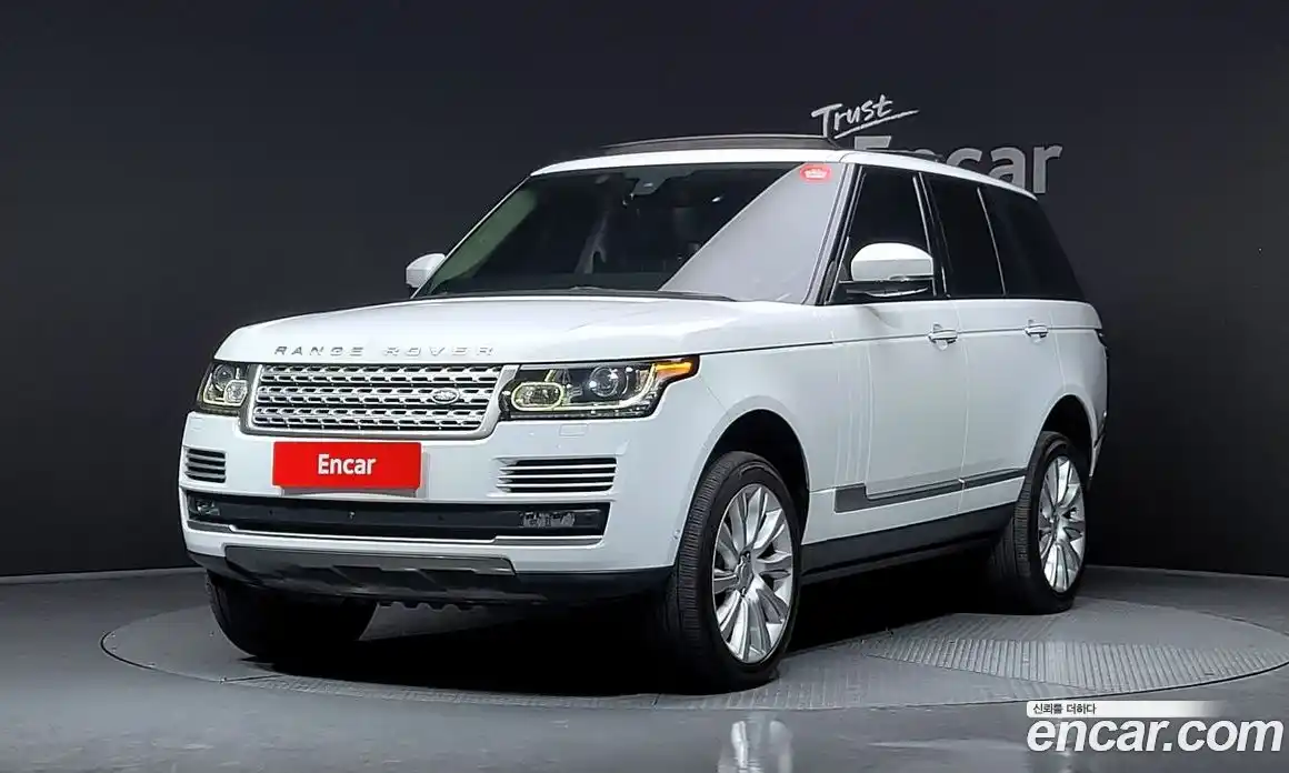 Land Rover Range-Rover 2016 4.4 Автомат в Москве № 166687, фото 20