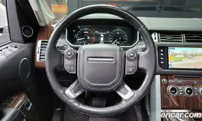 Land Rover Range-Rover 2016 4.4 Автомат в Москве № 166687, миниатюра 7