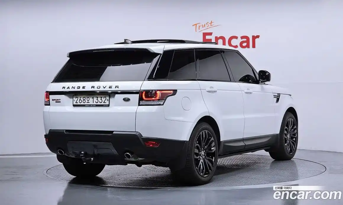 Land Rover Range-Rover Sport 2017 3.0 Автомат в Москве № 166721, фото 14
