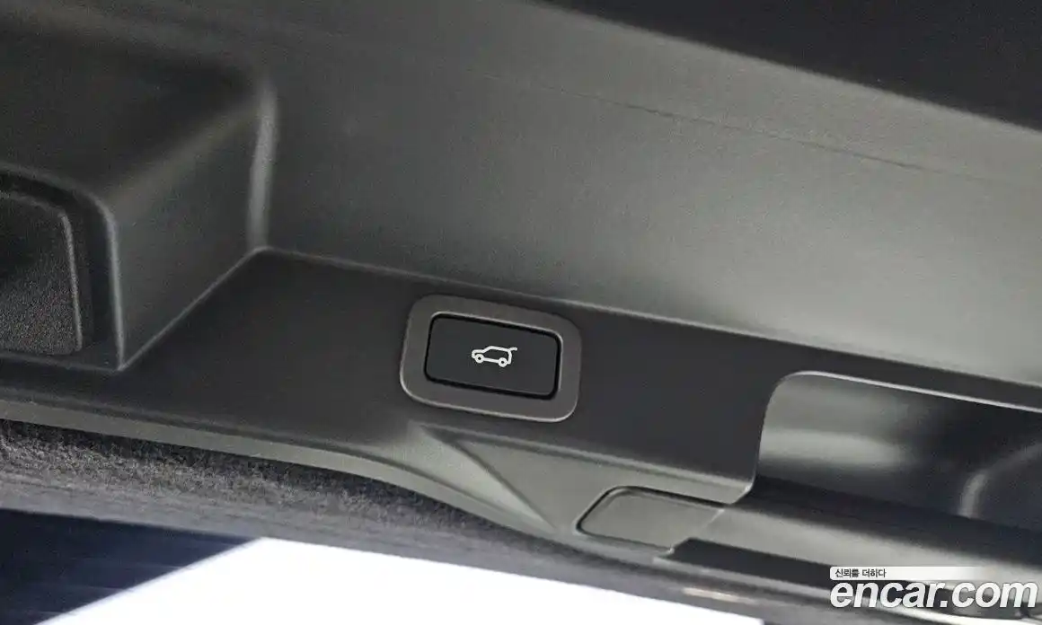 Land Rover Range-Rover Sport 2017 3.0 Автомат в Москве № 166721, фото 3