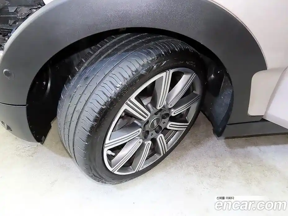 Mini Clubman 2023 2.0 Автомат в Москве № 167456, фото 20