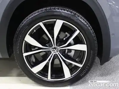 Volkswagen Atlas 2025 2.0 Автомат в Москве № 169125, миниатюра 5