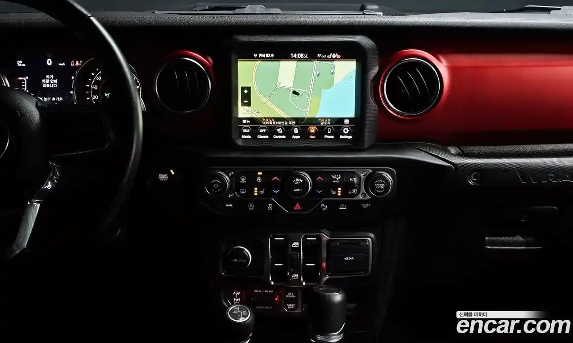 Jeep Wrangler 2023 2.0 Автомат в Москве № 169436, фото 16