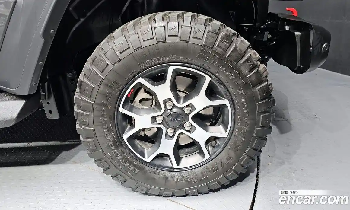 Jeep Wrangler 2023 2.0 Автомат в Москве № 169436, фото 5