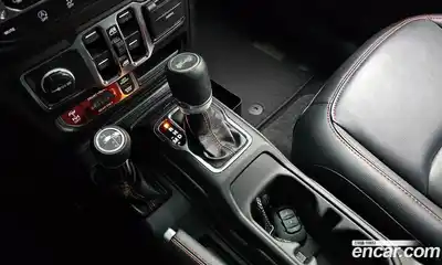 Jeep Wrangler 2023 2.0 Автомат в Москве № 169436, миниатюра 9
