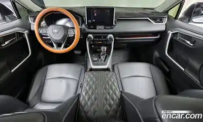 Toyota RAV4 2024 2.5 Автомат в Москве № 170187, миниатюра 4