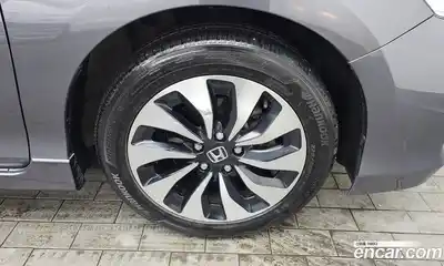 Honda Accord 2017 2.0 Автомат в Москве № 170615, миниатюра 5