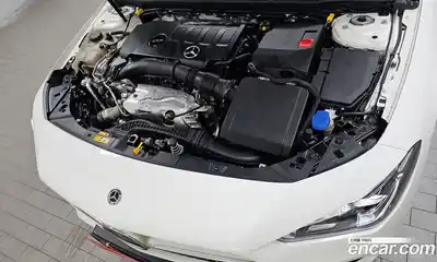 Mercedes-Benz CLA-Class 2023 2.0 Автомат в Москве № 174220, миниатюра 2