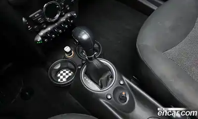 Mini Cooper Convertible 2012 1.6 Автомат в Москве № 177221, миниатюра 11