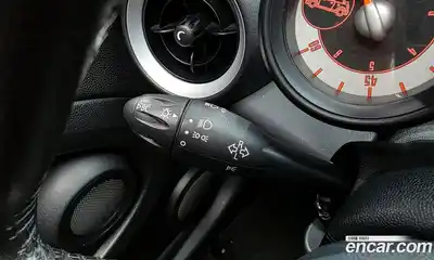 Mini Cooper Convertible 2012 1.6 Автомат в Москве № 177221, миниатюра 10