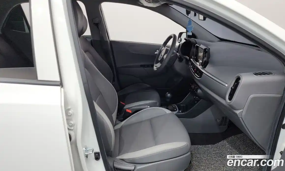 Kia Morning 2021 1.0 Автомат в Москве № 17824, фото 11