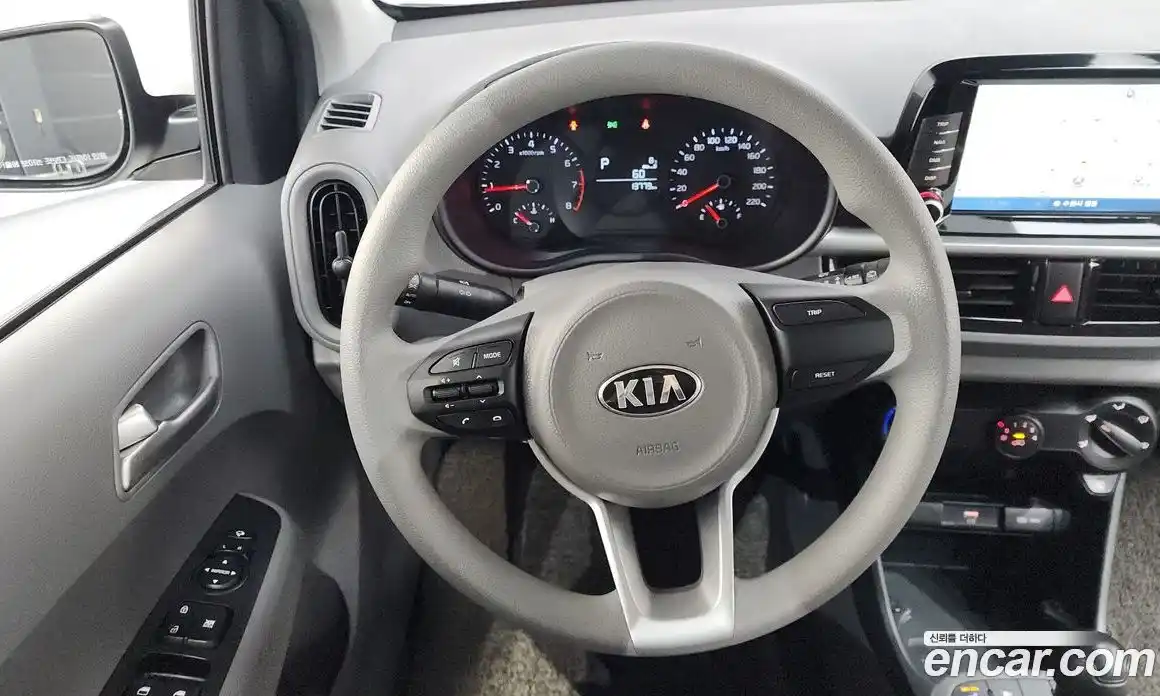 Kia Morning 2021 1.0 Автомат в Москве № 17824, фото 13