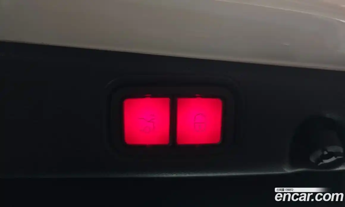 Mercedes-Benz E-Class 2018 2.0 Автомат в Москве № 178774, фото 15