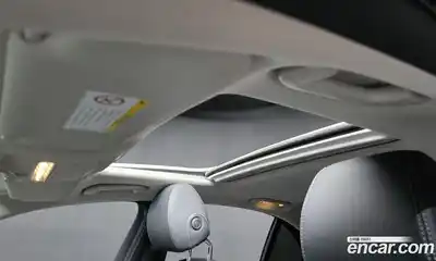 Mercedes-Benz E-Class 2018 2.0 Автомат в Москве № 178774, миниатюра 9