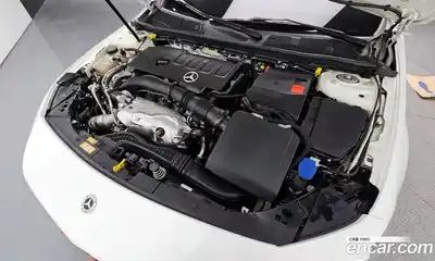 Mercedes-Benz A-Class 2020 2.0 Автомат в Москве № 178843, миниатюра 3