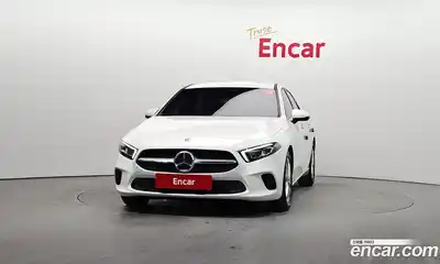 Mercedes-Benz A-Class 2020 2.0 Автомат в Москве № 178843, миниатюра 10