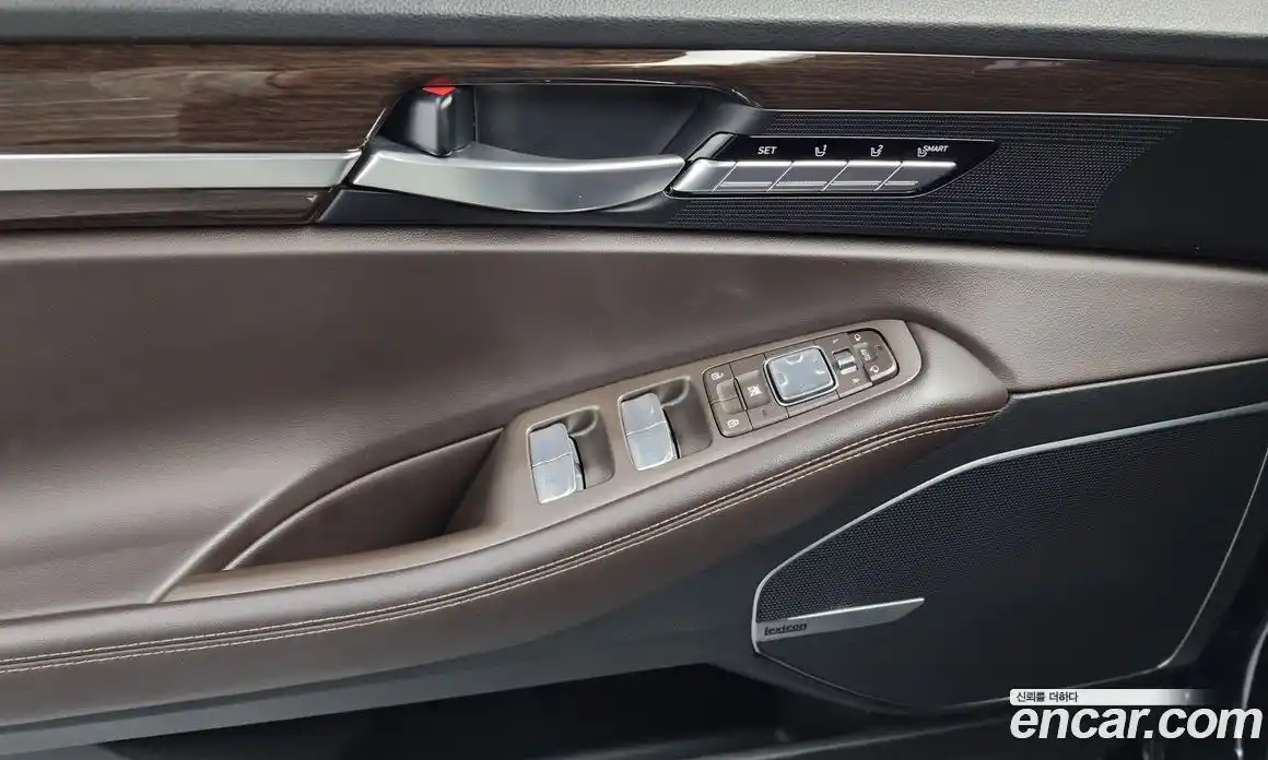 Genesis EQ900 2017 3.8 Автомат в Москве № 179266, фото 12