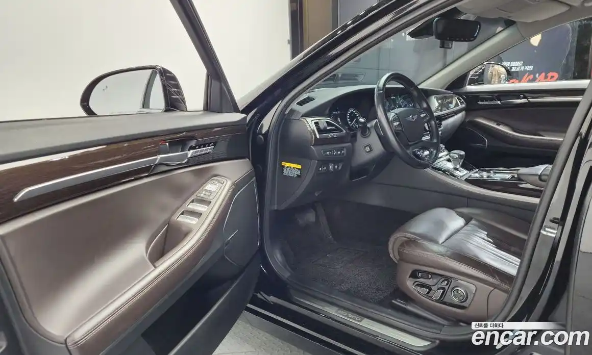 Genesis EQ900 2017 3.8 Автомат в Москве № 179266, фото 15