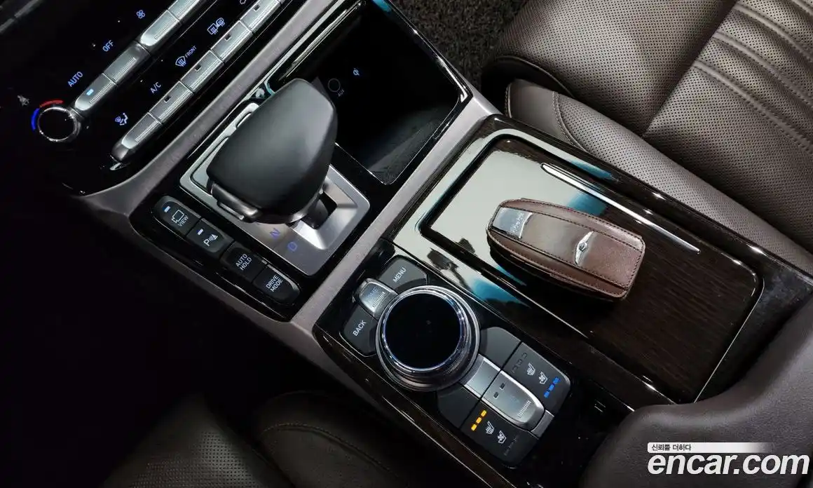 Genesis EQ900 2017 3.8 Автомат в Москве № 179266, фото 18