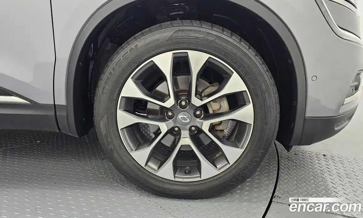 Renault QM6 2017 2.0 Автомат в Москве № 180864, фото 13