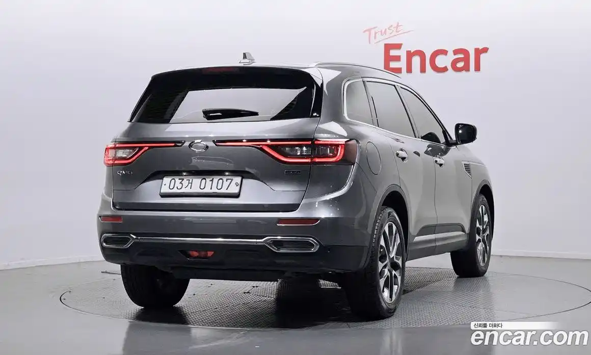 Renault QM6 2017 2.0 Автомат в Москве № 180864, фото 17