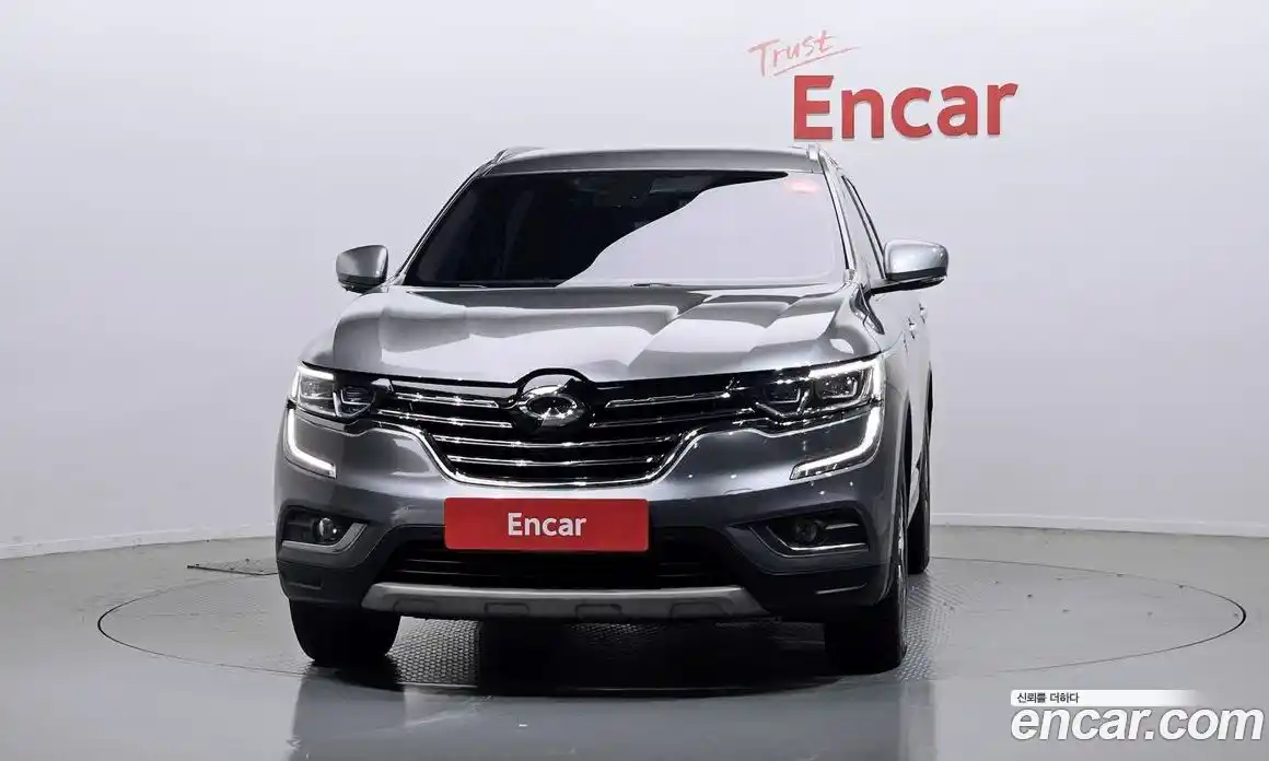 Renault QM6 2017 2.0 Автомат в Москве № 180864, фото 10