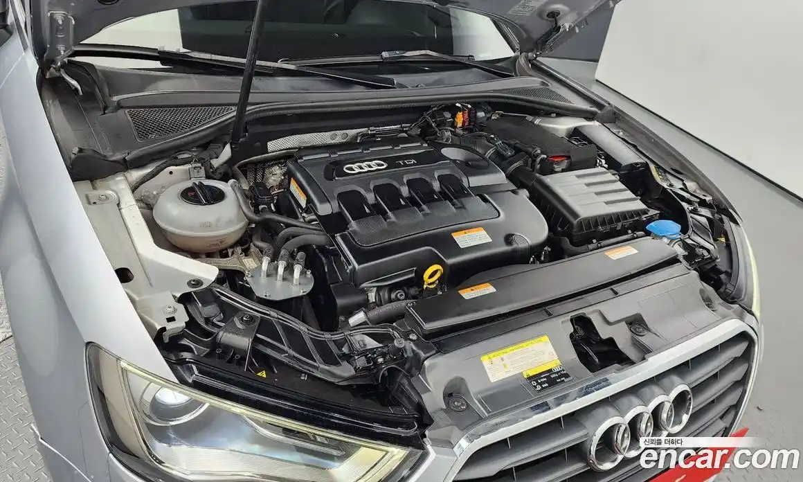 Audi A3 2015 1.6 Автомат в Москве № 183415, фото 14