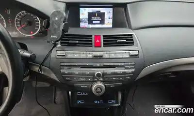 Honda Accord 2010 3.5 Автомат в Москве № 185506, миниатюра 12