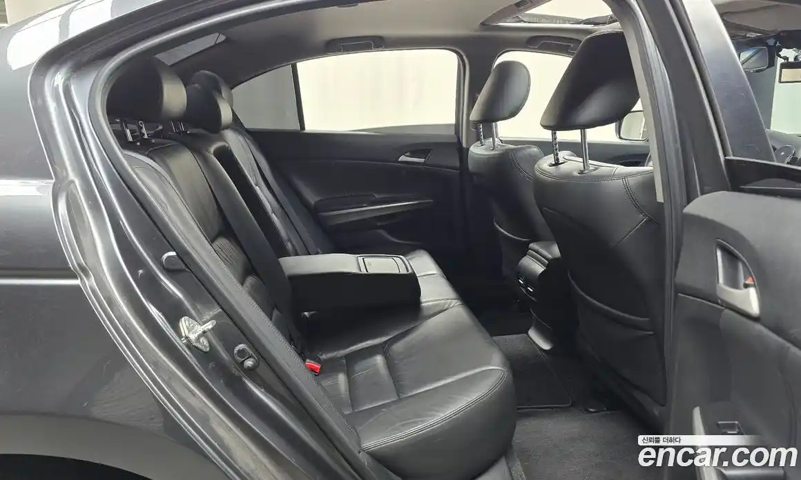 Honda Accord 2010 3.5 Автомат в Москве № 185506, фото 4