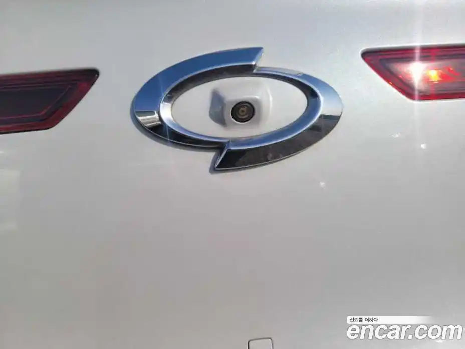 Renault SM6 2017 2.0 Автомат в Москве № 186328, фото 6