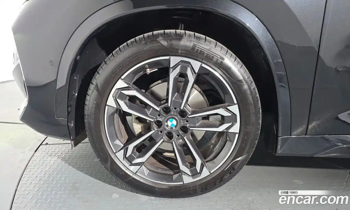 BMW X1 2023 2.0 Автомат в Москве № 187741, фото 9