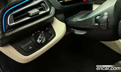 BMW i8 2016 1.5 Автомат в Москве № 188545, миниатюра 12