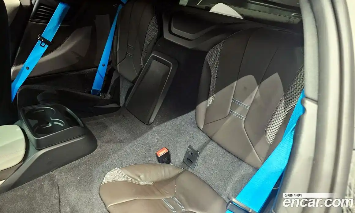 BMW i8 2016 1.5 Автомат в Москве № 188545, фото 20