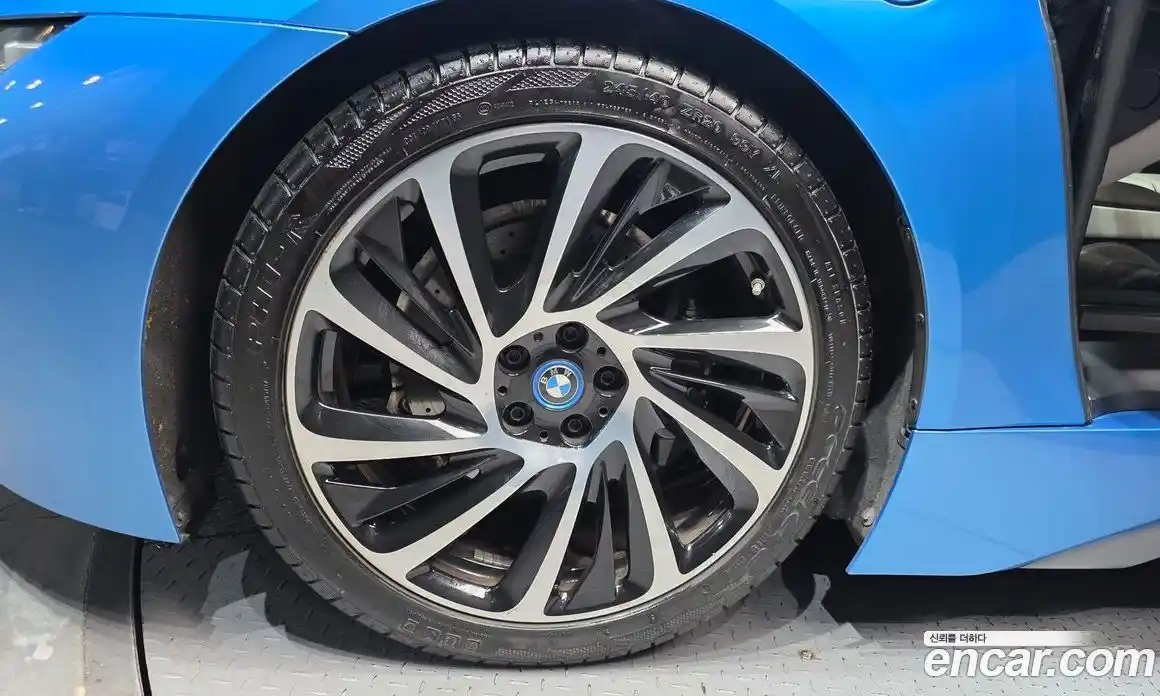 BMW i8 2016 1.5 Автомат в Москве № 188545, фото 3