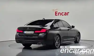 BMW 5-Series 2022 2.0 Автомат в Москве № 189138, миниатюра 2