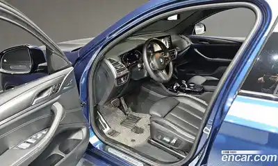 BMW X4 2023 2.0 Автомат в Москве № 189198, миниатюра 2